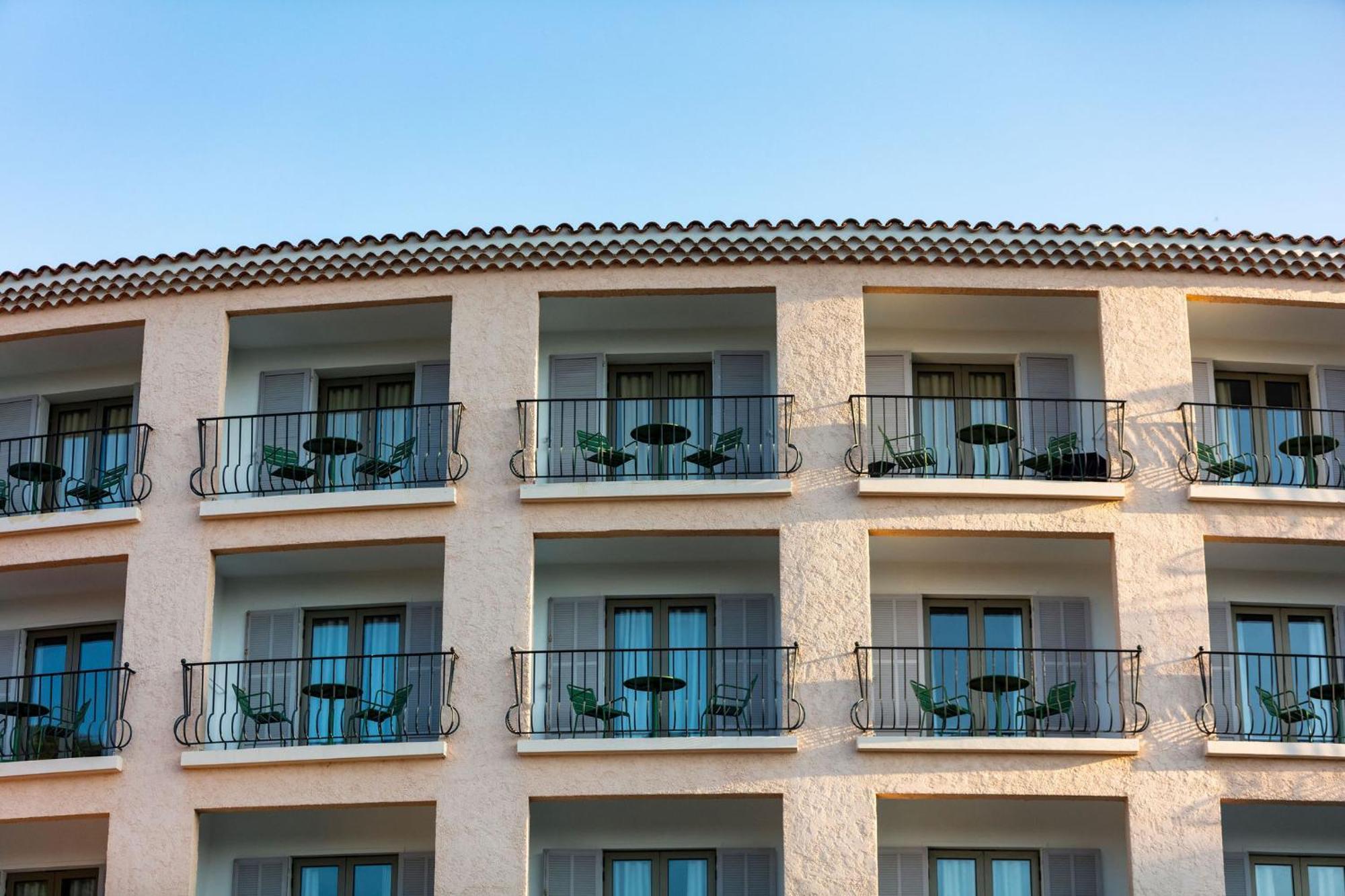 Hotel Du Parc Cavalaire Sur Mer Exterior photo